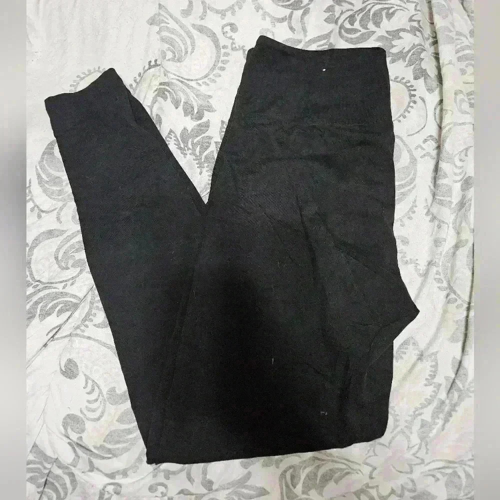 Sonoma black leggings!